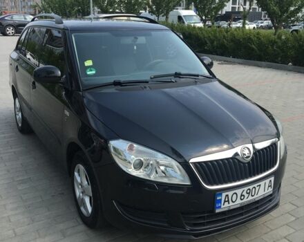 Черный Шкода Фабия, объемом двигателя 1.6 л и пробегом 234 тыс. км за 5900 $, фото 1 на Automoto.ua