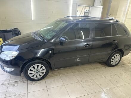 Чорний Шкода Фабія, об'ємом двигуна 1.6 л та пробігом 296 тис. км за 4950 $, фото 1 на Automoto.ua