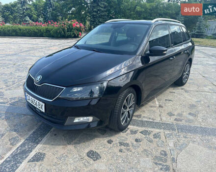 Черный Шкода Фабия, объемом двигателя 1.4 л и пробегом 293 тыс. км за 8200 $, фото 1 на Automoto.ua