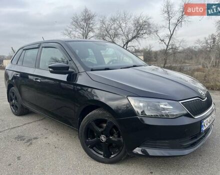 Черный Шкода Фабия, объемом двигателя 1.42 л и пробегом 180 тыс. км за 9000 $, фото 1 на Automoto.ua