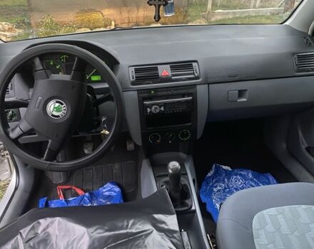 Коричневый Шкода Фабия, объемом двигателя 0 л и пробегом 300 тыс. км за 1500 $, фото 5 на Automoto.ua