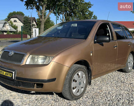 Коричневый Шкода Фабия, объемом двигателя 1.4 л и пробегом 229 тыс. км за 2800 $, фото 2 на Automoto.ua