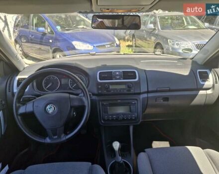 Коричневый Шкода Фабия, объемом двигателя 1.6 л и пробегом 214 тыс. км за 5500 $, фото 7 на Automoto.ua