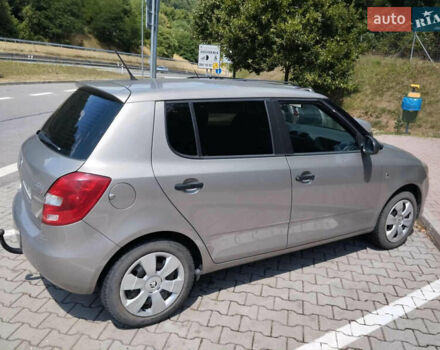 Коричневий Шкода Фабія, об'ємом двигуна 1.2 л та пробігом 195 тис. км за 4800 $, фото 2 на Automoto.ua