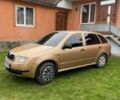 Коричневий Шкода Фабія, об'ємом двигуна 1.4 л та пробігом 200 тис. км за 3300 $, фото 1 на Automoto.ua