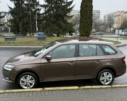 Коричневый Шкода Фабия, объемом двигателя 1 л и пробегом 93 тыс. км за 13000 $, фото 6 на Automoto.ua