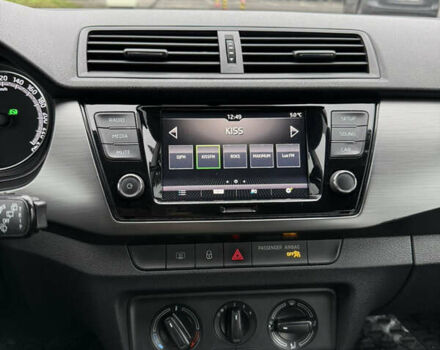 Коричневый Шкода Фабия, объемом двигателя 1 л и пробегом 93 тыс. км за 13000 $, фото 17 на Automoto.ua