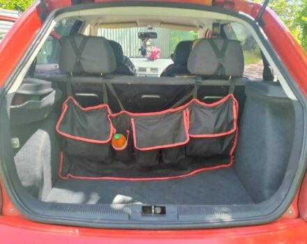 Красный Шкода Фабия, объемом двигателя 0 л и пробегом 26 тыс. км за 3800 $, фото 4 на Automoto.ua