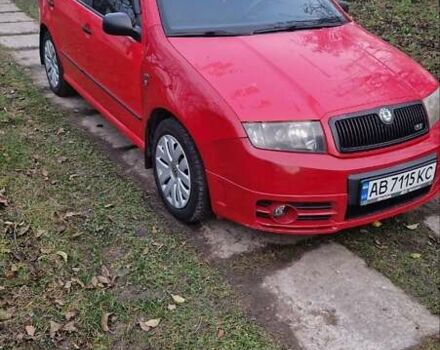 Красный Шкода Фабия, объемом двигателя 1.4 л и пробегом 180 тыс. км за 3700 $, фото 1 на Automoto.ua