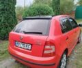 Красный Шкода Фабия, объемом двигателя 1.4 л и пробегом 175 тыс. км за 2699 $, фото 2 на Automoto.ua