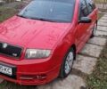 Красный Шкода Фабия, объемом двигателя 1.4 л и пробегом 180 тыс. км за 3700 $, фото 2 на Automoto.ua