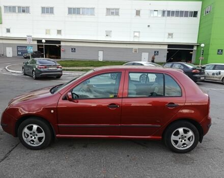 Червоний Шкода Фабія, об'ємом двигуна 0 л та пробігом 180 тис. км за 4750 $, фото 2 на Automoto.ua