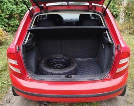 Красный Шкода Фабия, объемом двигателя 1.4 л и пробегом 180 тыс. км за 3700 $, фото 11 на Automoto.ua