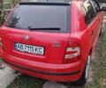 Красный Шкода Фабия, объемом двигателя 1.4 л и пробегом 180 тыс. км за 3700 $, фото 4 на Automoto.ua