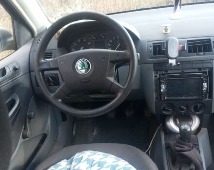 Красный Шкода Фабия, объемом двигателя 0 л и пробегом 100 тыс. км за 800 $, фото 5 на Automoto.ua