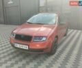 Красный Шкода Фабия, объемом двигателя 1.39 л и пробегом 291 тыс. км за 2800 $, фото 1 на Automoto.ua