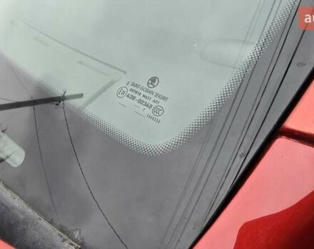 Червоний Шкода Фабія, об'ємом двигуна 1.39 л та пробігом 130 тис. км за 5999 $, фото 33 на Automoto.ua