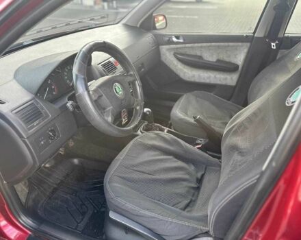 Шкода Фабия 2003 в Днепре (Днепропетровске) на Automoto.ua Красный Шкода Фабия, объемом двигателя 1.2 л и пробегом 373 тыс. км за 2850 $, фото 9 на Automoto.ua