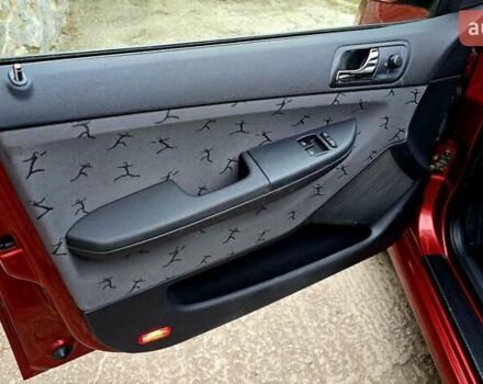 Червоний Шкода Фабія, об'ємом двигуна 1.39 л та пробігом 130 тис. км за 5999 $, фото 36 на Automoto.ua