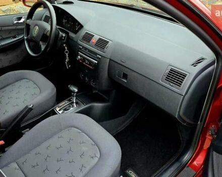 Червоний Шкода Фабія, об'ємом двигуна 1.39 л та пробігом 130 тис. км за 5999 $, фото 46 на Automoto.ua