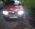 Красный Шкода Фабия, объемом двигателя 1.39 л и пробегом 226 тыс. км за 5400 $, фото 1 на Automoto.ua