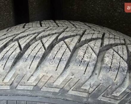 Червоний Шкода Фабія, об'ємом двигуна 1.39 л та пробігом 130 тис. км за 5999 $, фото 56 на Automoto.ua