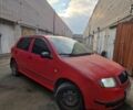 Красный Шкода Фабия, объемом двигателя 1.2 л и пробегом 193 тыс. км за 3900 $, фото 1 на Automoto.ua