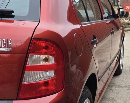 Червоний Шкода Фабія, об'ємом двигуна 1.39 л та пробігом 130 тис. км за 5999 $, фото 22 на Automoto.ua