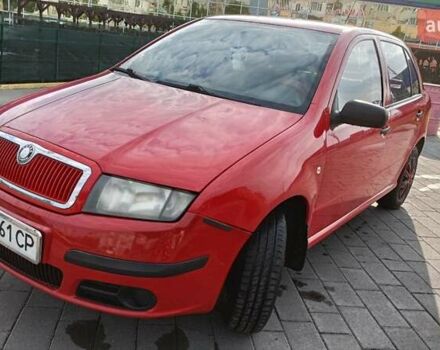 Красный Шкода Фабия, объемом двигателя 1.2 л и пробегом 184 тыс. км за 3000 $, фото 3 на Automoto.ua
