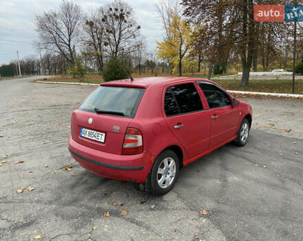 Червоний Шкода Фабія, об'ємом двигуна 1.39 л та пробігом 180 тис. км за 2350 $, фото 5 на Automoto.ua