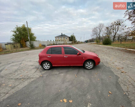 Червоний Шкода Фабія, об'ємом двигуна 1.39 л та пробігом 180 тис. км за 2350 $, фото 2 на Automoto.ua