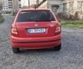 Красный Шкода Фабия, объемом двигателя 1.4 л и пробегом 365 тыс. км за 2999 $, фото 5 на Automoto.ua