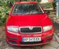 Красный Шкода Фабия, объемом двигателя 1.2 л и пробегом 180 тыс. км за 2900 $, фото 1 на Automoto.ua