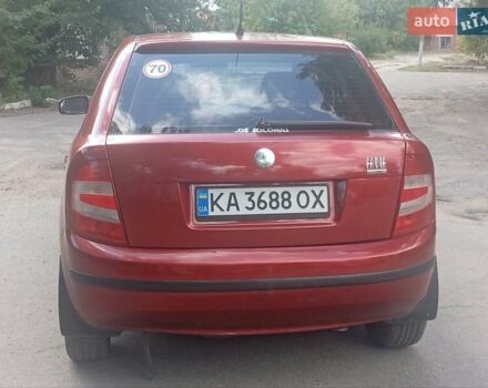 Красный Шкода Фабия, объемом двигателя 1.2 л и пробегом 170 тыс. км за 3400 $, фото 4 на Automoto.ua