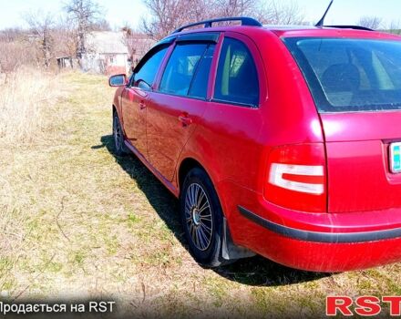 Червоний Шкода Фабія, об'ємом двигуна 1.4 л та пробігом 245 тис. км за 3100 $, фото 1 на Automoto.ua