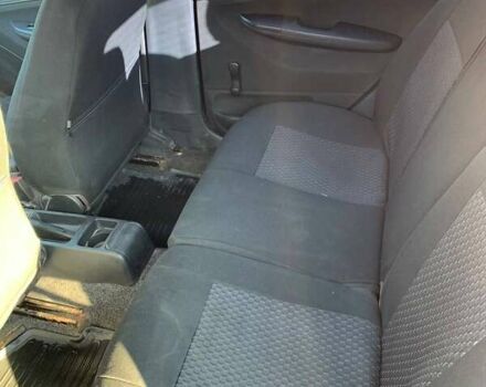 Красный Шкода Фабия, объемом двигателя 1.2 л и пробегом 110 тыс. км за 3100 $, фото 12 на Automoto.ua