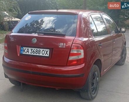 Красный Шкода Фабия, объемом двигателя 1.2 л и пробегом 170 тыс. км за 3400 $, фото 2 на Automoto.ua