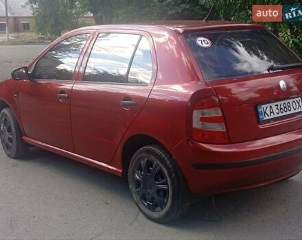 Красный Шкода Фабия, объемом двигателя 1.2 л и пробегом 170 тыс. км за 3400 $, фото 7 на Automoto.ua