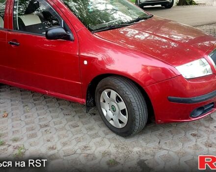Шкода Фабия 2006 в Харькове на Automoto.ua Красный Шкода Фабия, объемом двигателя 1.2 л и пробегом 97 тыс. км за 4350 $, фото 2 на Automoto.ua
