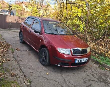Красный Шкода Фабия, объемом двигателя 1.2 л и пробегом 260 тыс. км за 2700 $, фото 6 на Automoto.ua