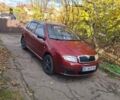 Красный Шкода Фабия, объемом двигателя 1.2 л и пробегом 260 тыс. км за 2700 $, фото 6 на Automoto.ua