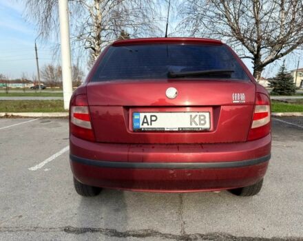 Красный Шкода Фабия, объемом двигателя 1.2 л и пробегом 283 тыс. км за 3700 $, фото 4 на Automoto.ua