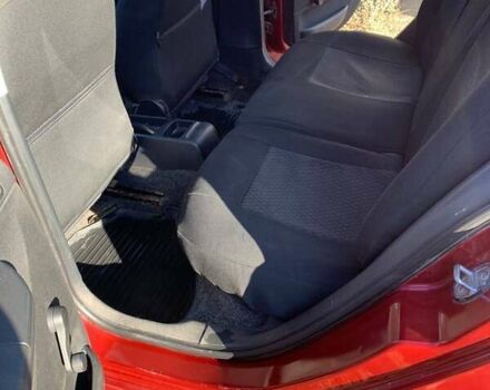 Красный Шкода Фабия, объемом двигателя 1.2 л и пробегом 110 тыс. км за 3100 $, фото 13 на Automoto.ua