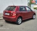 Красный Шкода Фабия, объемом двигателя 1.2 л и пробегом 156 тыс. км за 3900 $, фото 5 на Automoto.ua