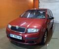 Красный Шкода Фабия, объемом двигателя 1.2 л и пробегом 195 тыс. км за 4600 $, фото 1 на Automoto.ua