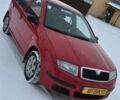 Красный Шкода Фабия, объемом двигателя 1.2 л и пробегом 326 тыс. км за 3300 $, фото 3 на Automoto.ua