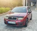 Красный Шкода Фабия, объемом двигателя 1.2 л и пробегом 187 тыс. км за 3350 $, фото 1 на Automoto.ua