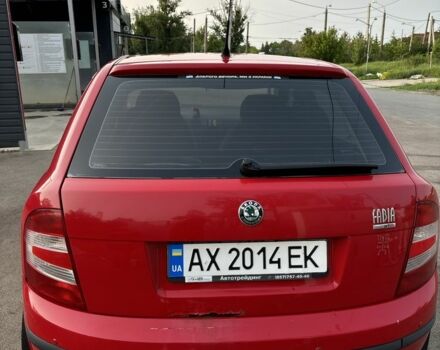 Шкода Фабия 2006 в Харькове на Automoto.ua Красный Шкода Фабия, объемом двигателя 1.2 л и пробегом 190 тыс. км за 2780 $, фото 5 на Automoto.ua