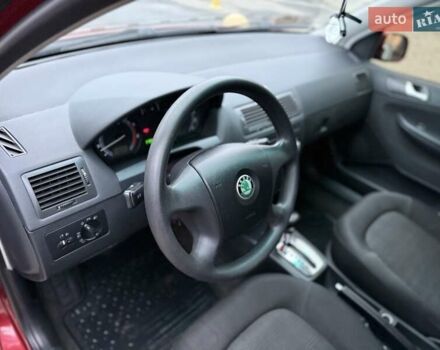 Червоний Шкода Фабія, об'ємом двигуна 1.4 л та пробігом 227 тис. км за 4777 $, фото 19 на Automoto.ua