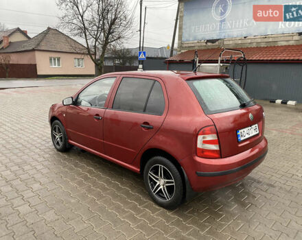 Красный Шкода Фабия, объемом двигателя 1.2 л и пробегом 189 тыс. км за 2999 $, фото 5 на Automoto.ua